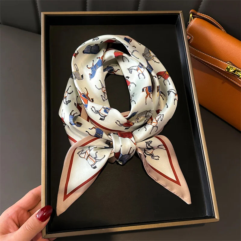 Women Bags 2026 Trends - Nuevo diseño 2026: Pañuelo de mujer